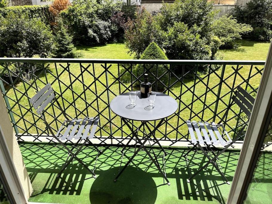 Superbe Appartement Avec Belle Vue Jardin Paris Ngoại thất bức ảnh