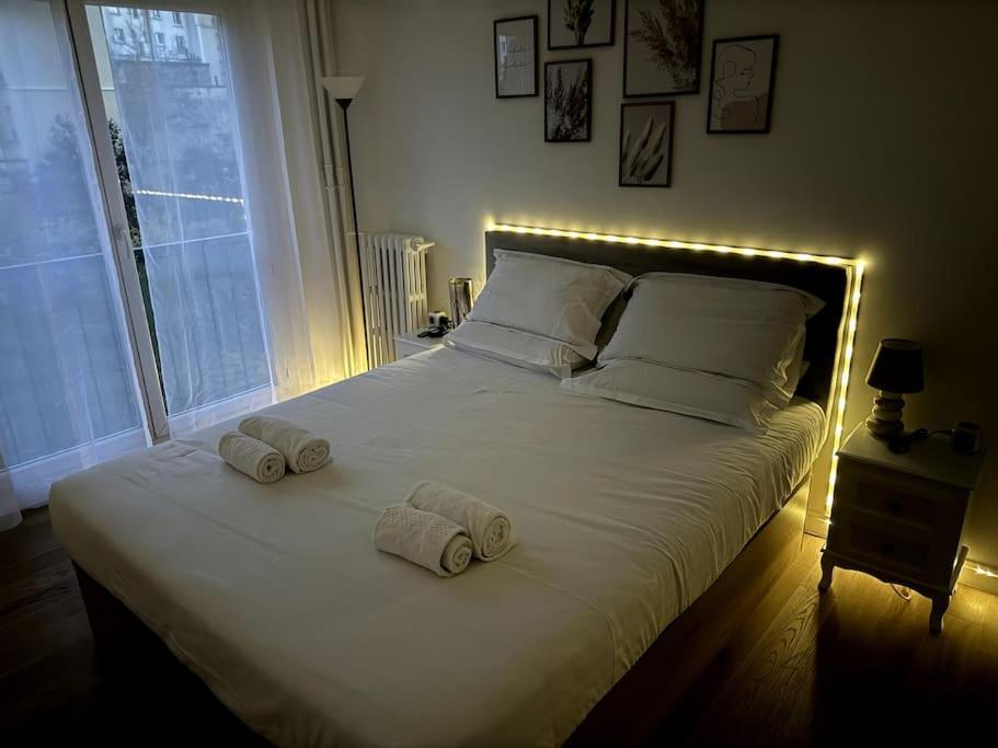 Superbe Appartement Avec Belle Vue Jardin Paris Ngoại thất bức ảnh